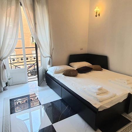 Elegante Monolocale - Macchi 1920 Apartment Milan Bagian luar foto