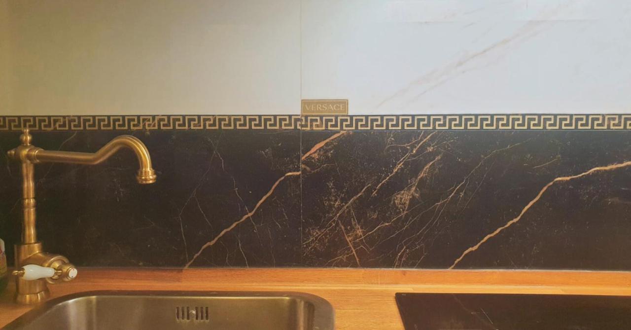 Elegante Monolocale - Macchi 1920 Apartment Milan Bagian luar foto