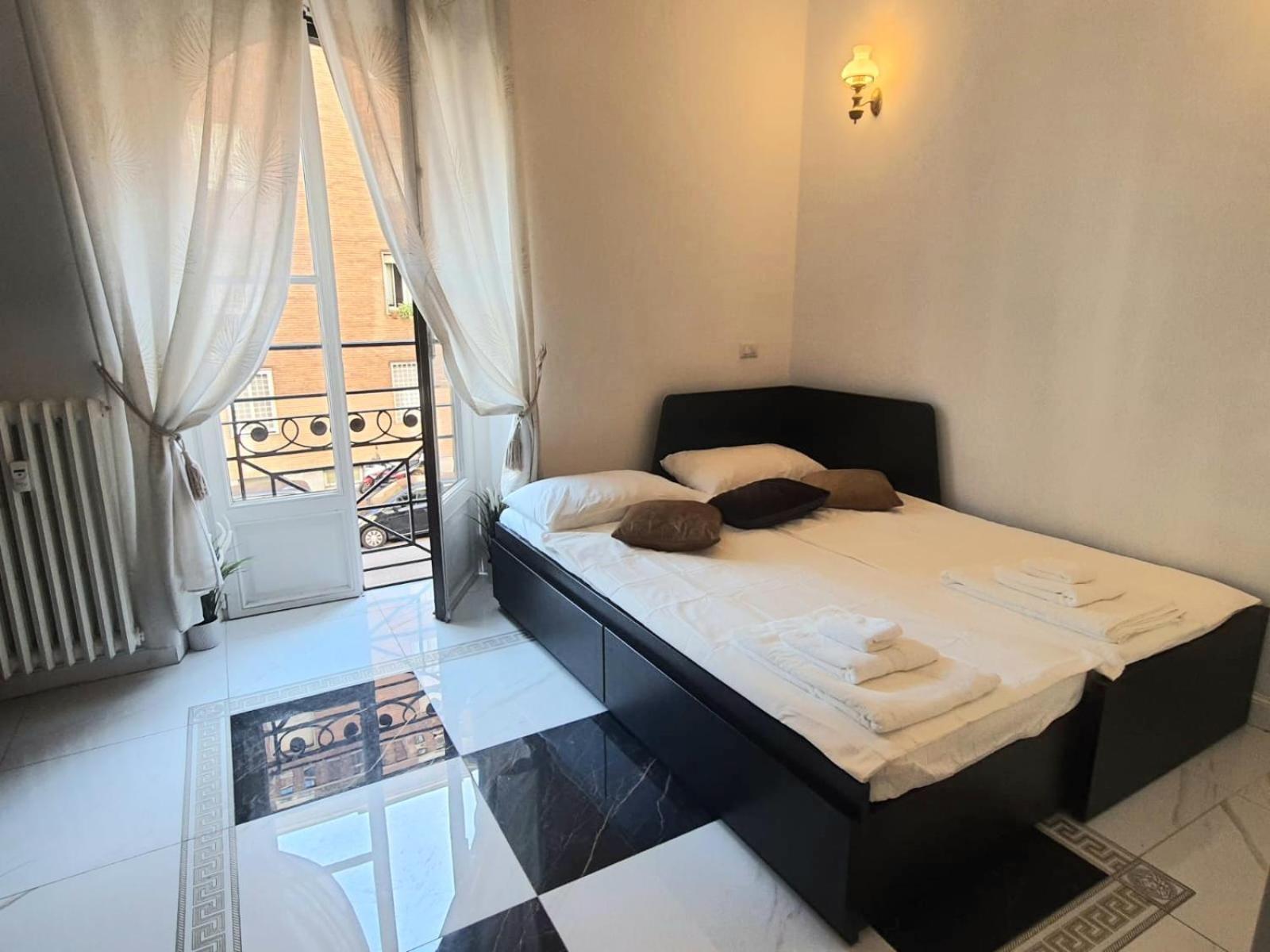 Elegante Monolocale - Macchi 1920 Apartment Milan Bagian luar foto